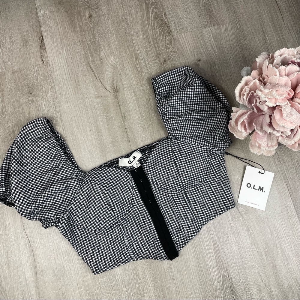 O.L.M. Houndstooth Crop Top